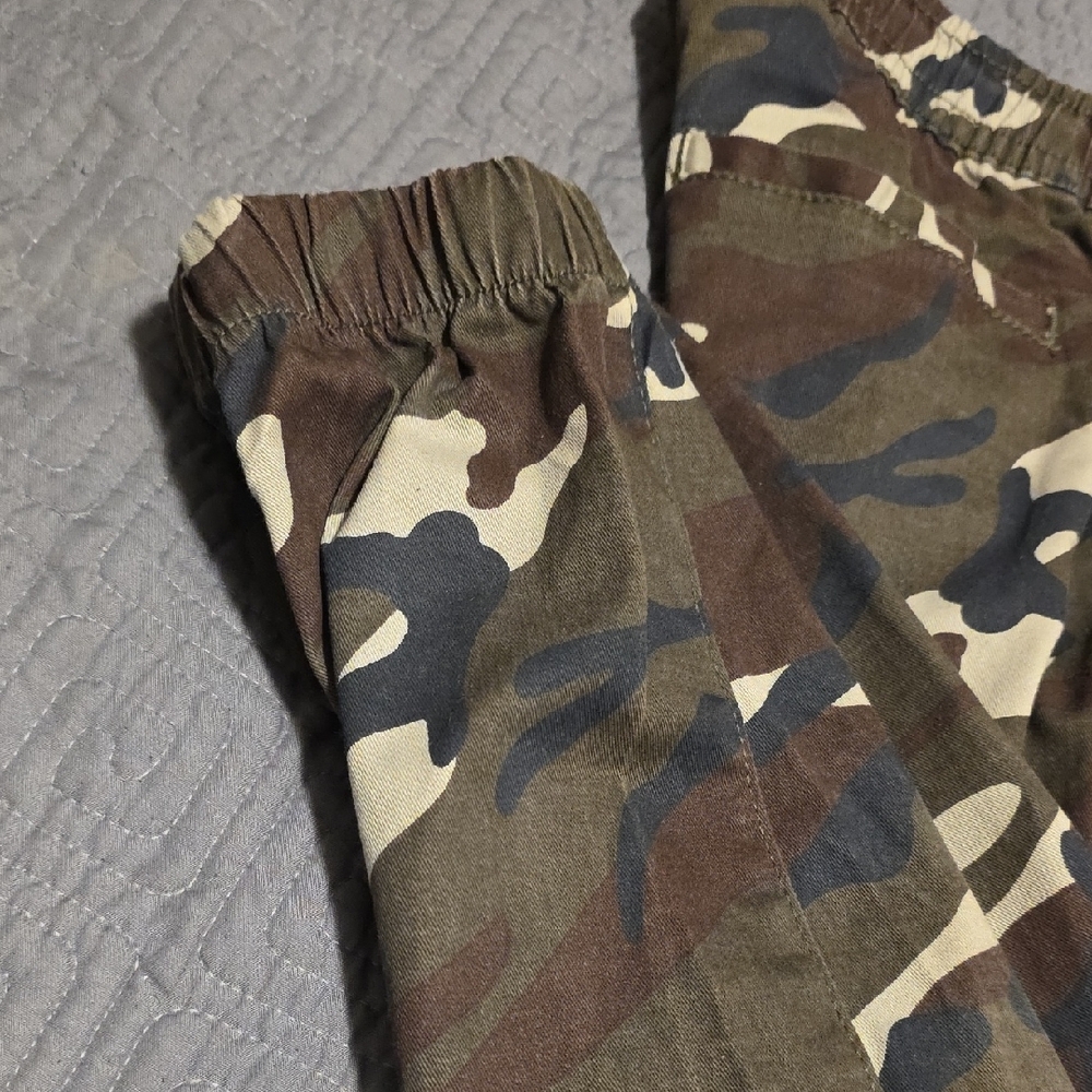 Ray-Ban Camouflage Patterned Apparel - Picture 2 of 6